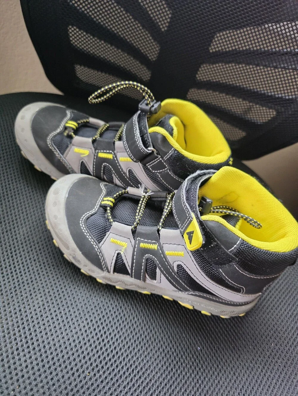 Mishansha Kids Hiking Boots Size EU 32 (US 1-1.5) Grey/Yellow High-Top Trail Sho